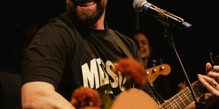 acute acoustic trauma joe bonamassa