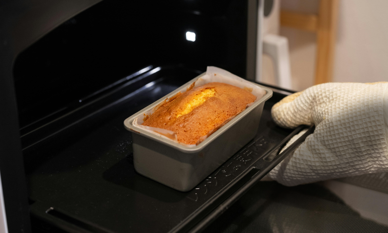 baking soda and water oven cleaner