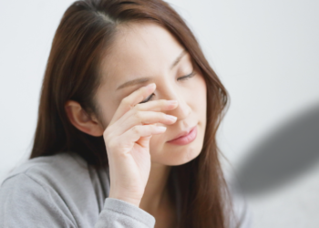 how to cure burning watery eyes